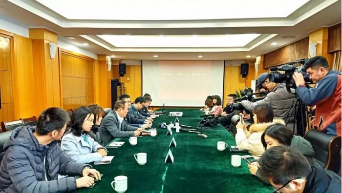 �����г��й�����:һ���¹�����4������������������