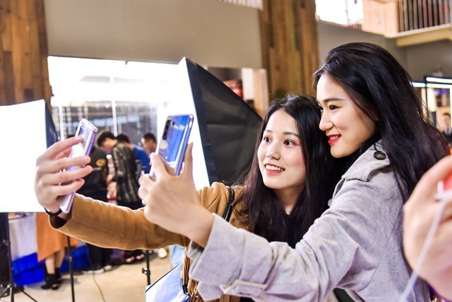 vivoȫ��6�ǿ��� 2019��ȷ�˿ʢ�� �������������˿ 